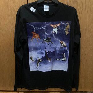 Brand New It's Raining Cats and Dogs Shirt - Unisex Medium